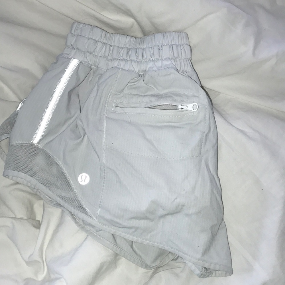 Lululemon original hotty hot shorts